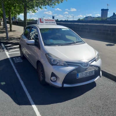 SafeStart Driving Instruction manual Toyota Yaris used for driving tests